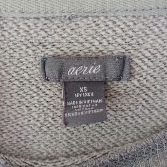 Aerie Over Sized Sweater - Picture 2 of 2